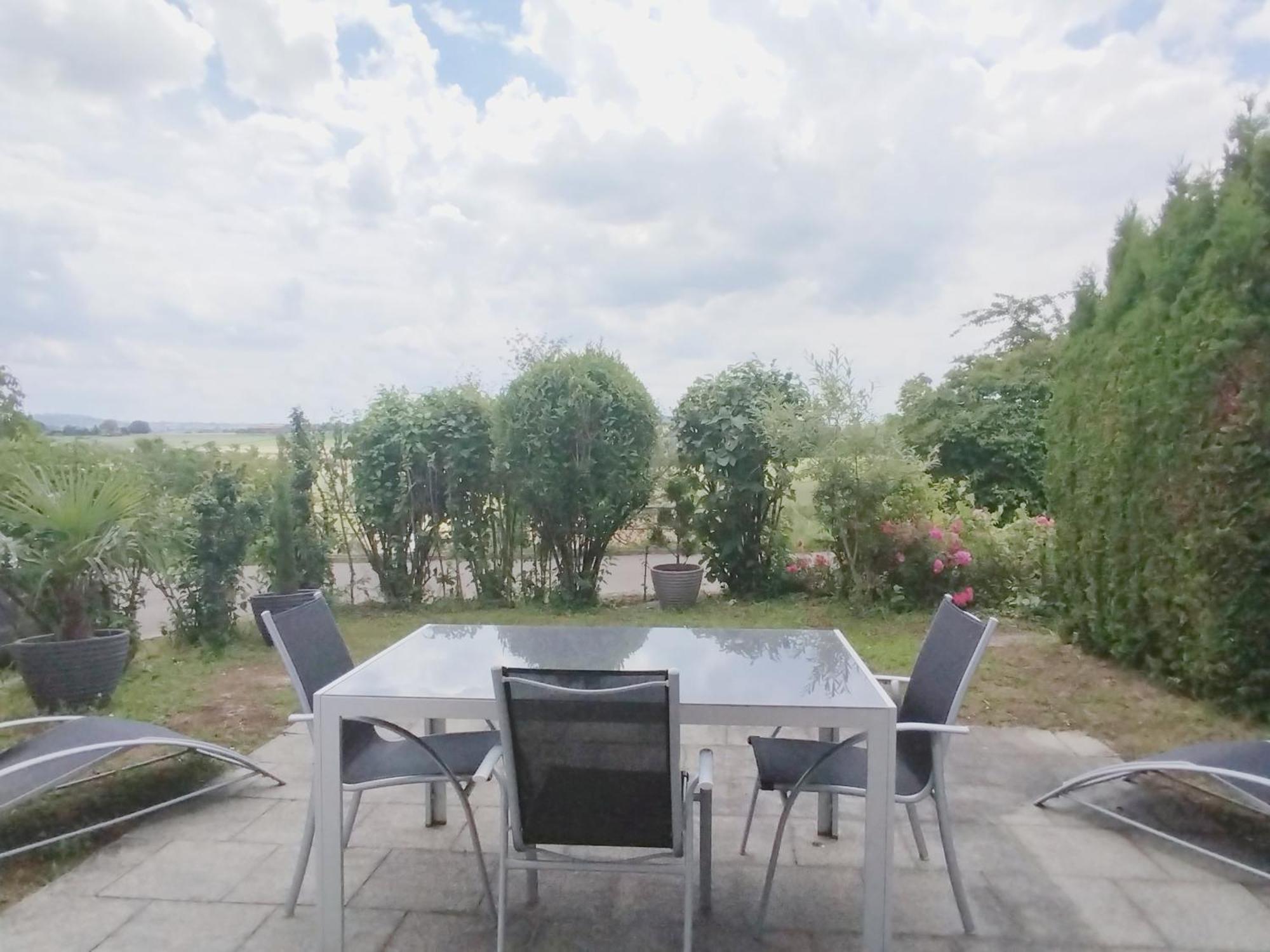 Sonniges 2-Zimmer-Gartenapartment Bietigheim-Bissingen Buitenkant foto